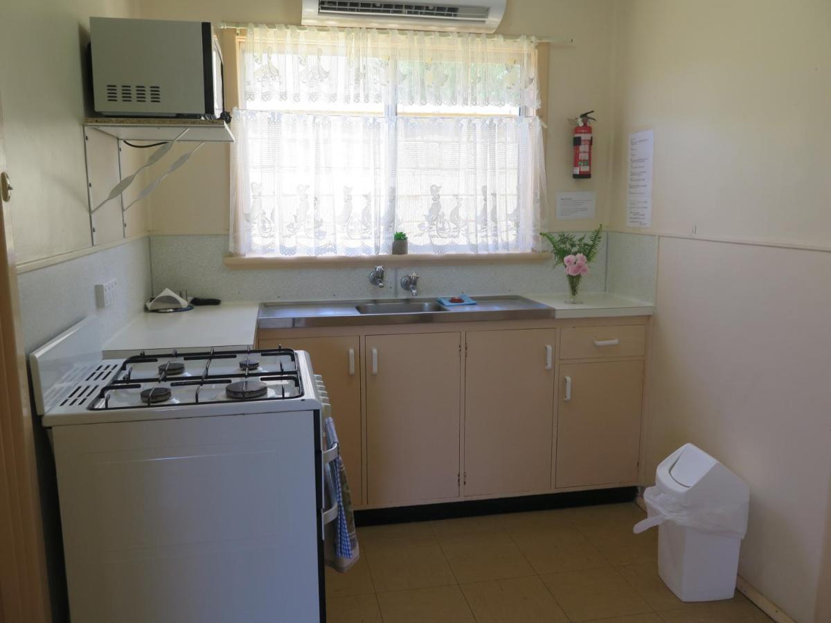 Jurien Beachfront Holiday Units Villa Джуриън Бей Екстериор снимка